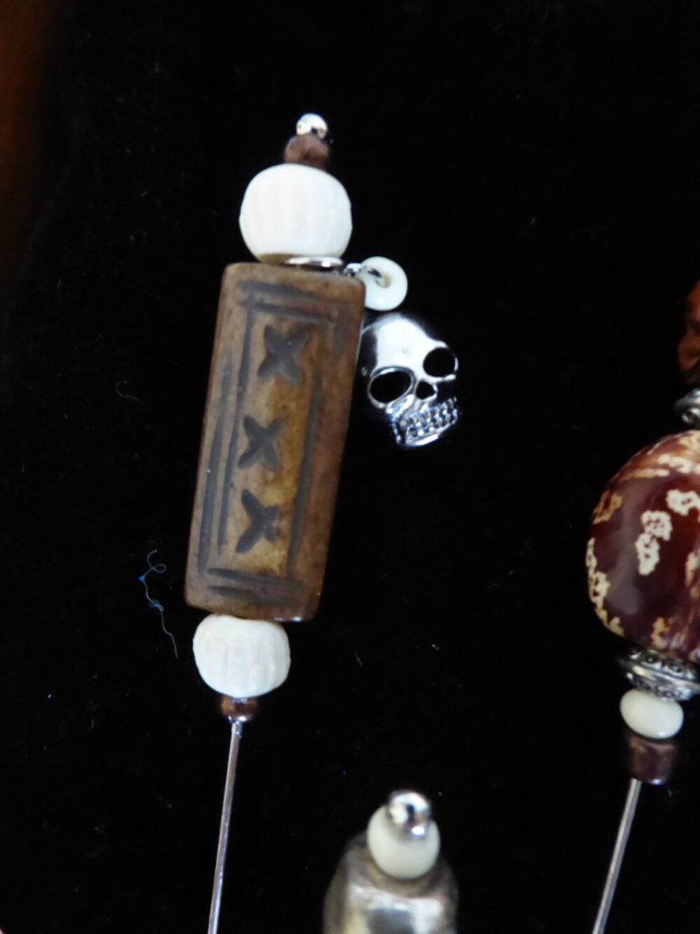 NEW VOODOO DOLL PIN DISPLAY BOX HANDCRAFTED PROP ODDITY CURIOSITIES - Picture 6 of 16